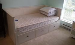 nice daybed forsale.. good shape, a couple dings but nothing serious.