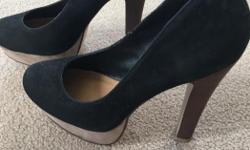 For sale from smoke free home
Women's black heels
Size 8
Worn twice