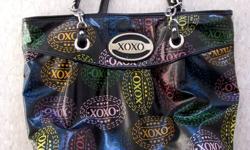 Year old XOXO tote purse for sale.
Paid $50 at TJMAX
Selling for $15.00
s_oconnor21@hotmail.com